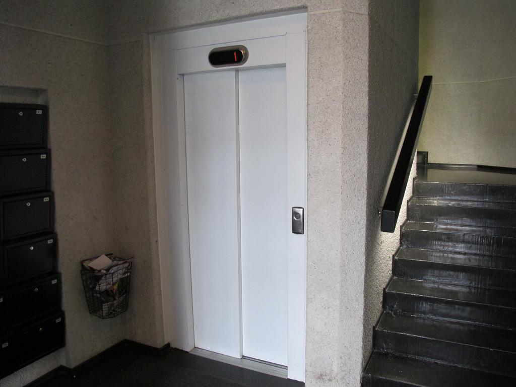 Roseni City Apartment Tallinn Bagian luar foto